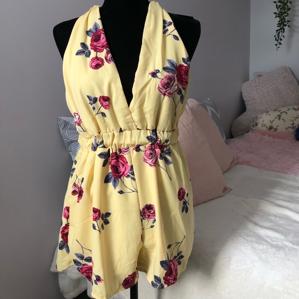 Halter romper